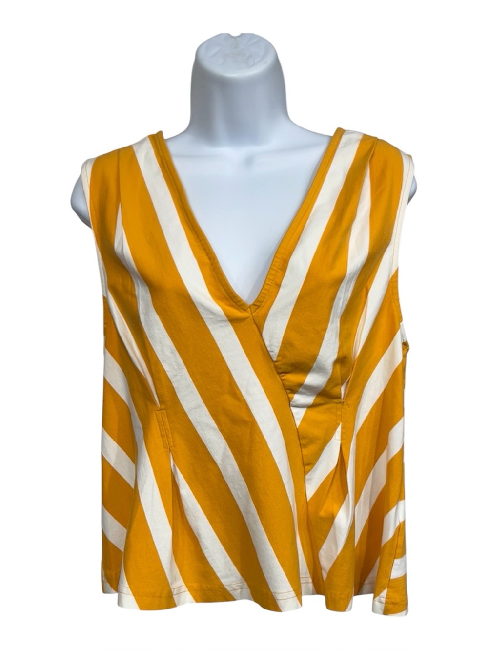 Anthropologie Maeve sleeveless v-neck top size medium - Picture 3 of 9